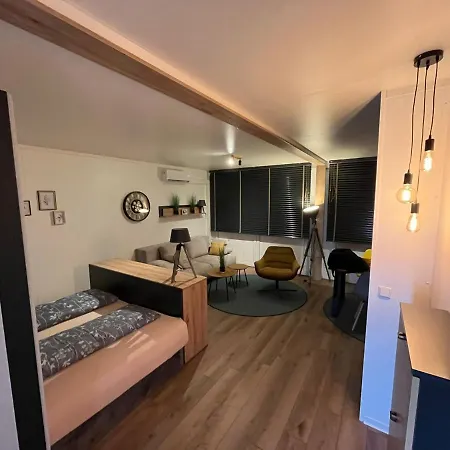 Apartment Stadel Kunterbunt Ried im Oberinntal